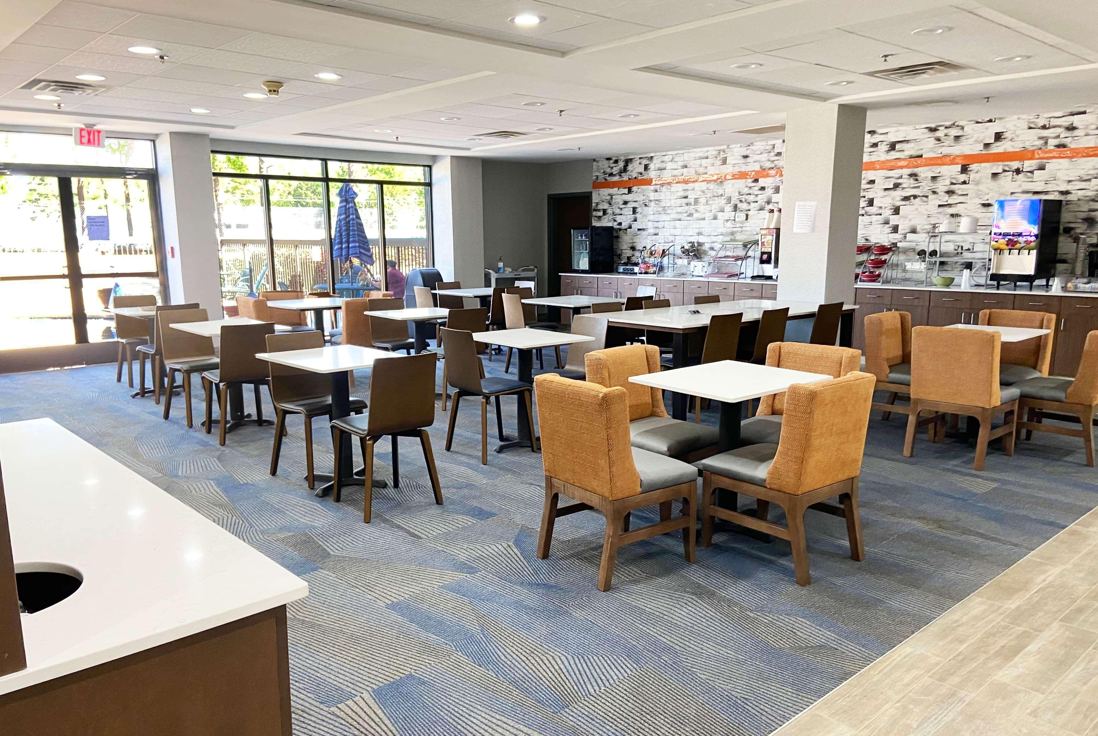 La Quinta Inn & Suites By Wyndham-Albany Ga Ngoại thất bức ảnh